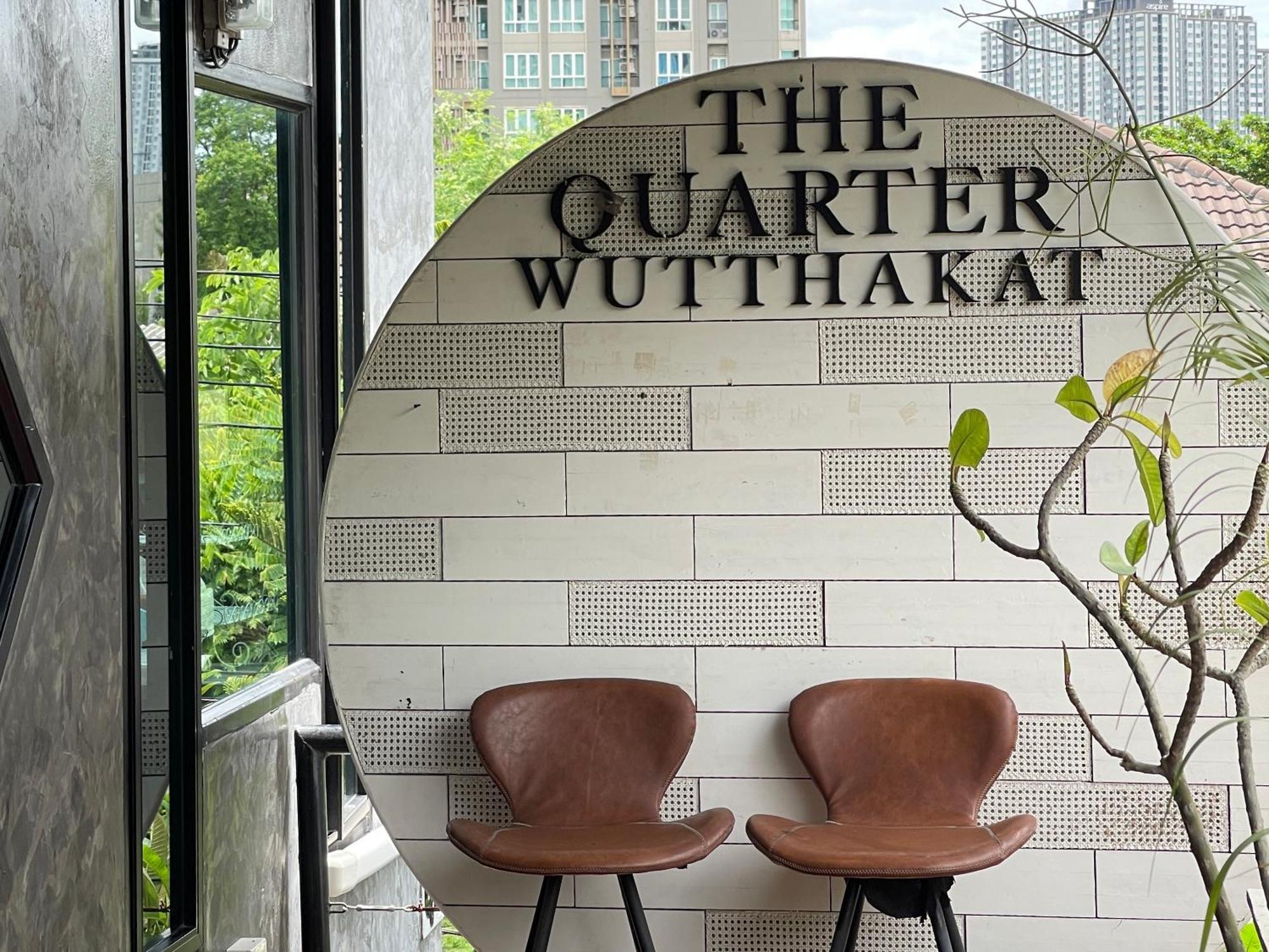 The Quarter Wutthakat Lejlighed Bangkok Eksteriør billede